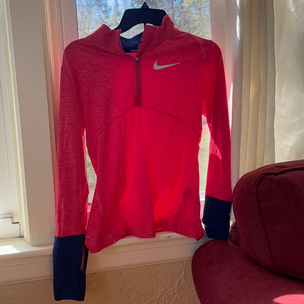 girls nike quarter zip size yxl